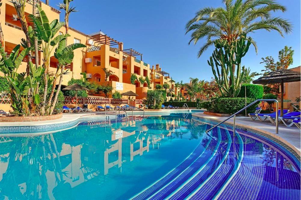 Skysea Holidays Riviera Del Sol Малага Экстерьер фото